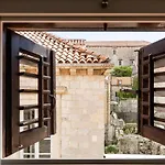 Apartments And Rooms Lejletul